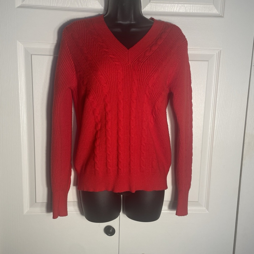 Avara Meagan Chucky Cable Knit Sweater Women M Red V-Neck Preppy Pullover Top